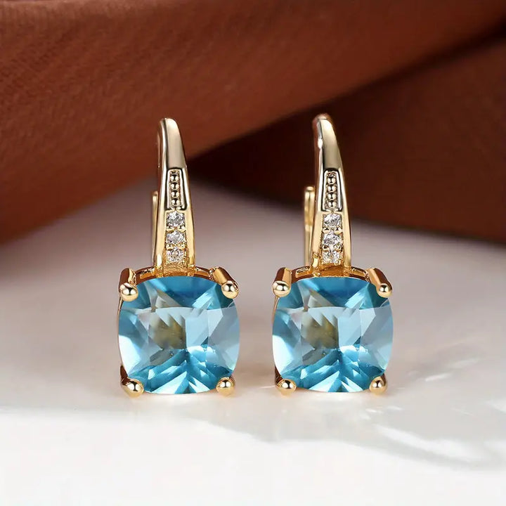 Pendientes de Aro de Piedra Mística Elegante en Color oro