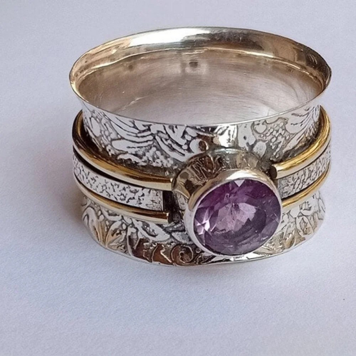 Anillo de Meditación de Cristal Elegante