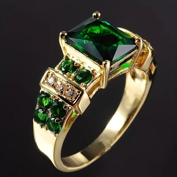Anillo Averine Virdara | Color oro