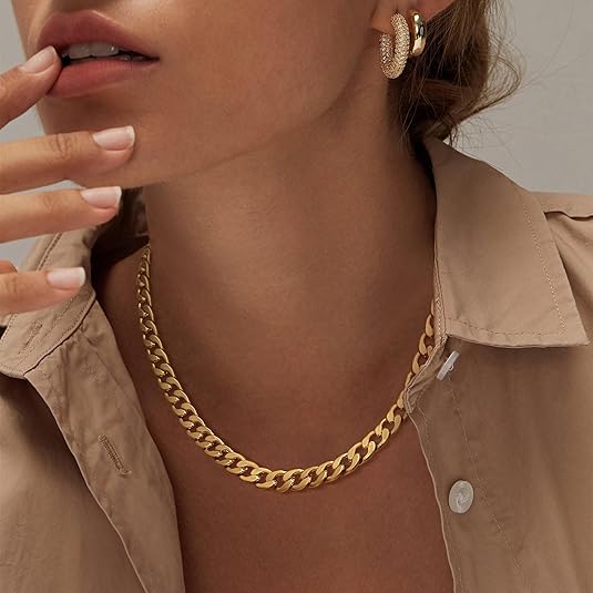 Collar Cubano de Color oro Chunky Sofisticado