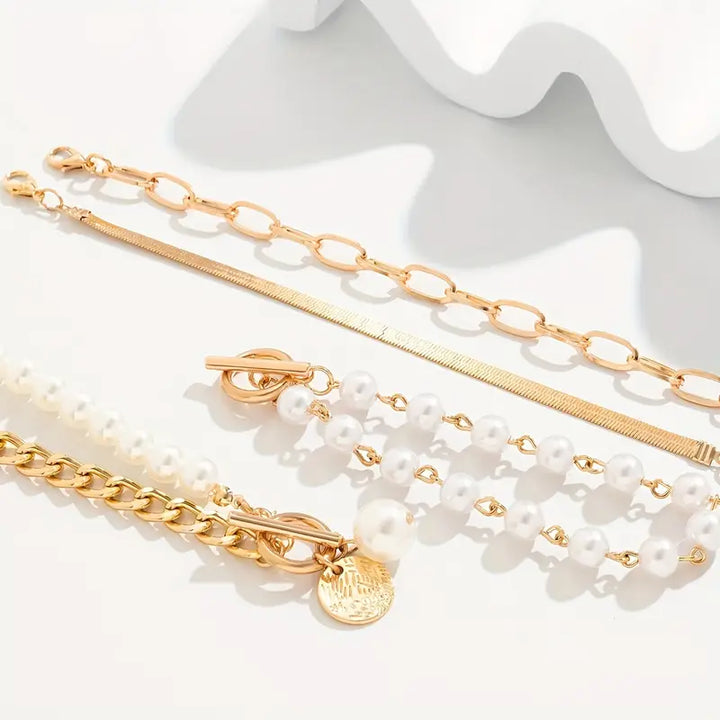 Conjunto de Pulseras Elegantes de 4 Piezas – Serpiente, y Eslabones