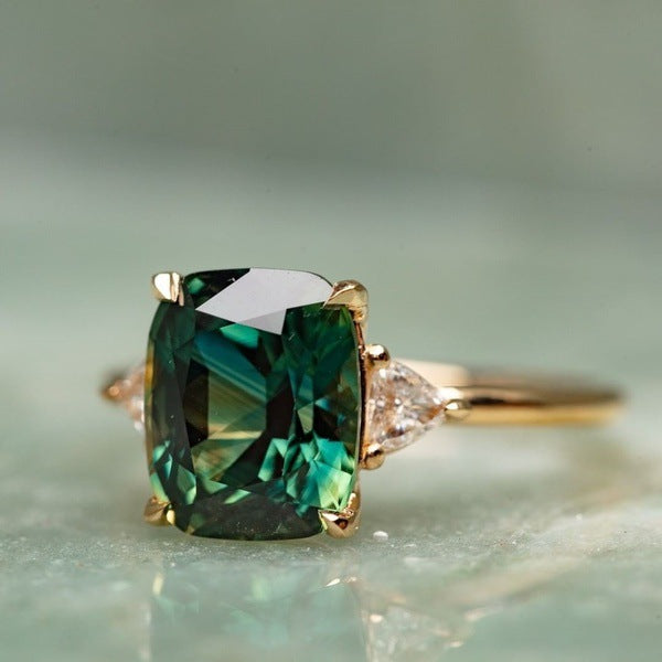 Anillo de Piedra Verde Vintage | Color oro