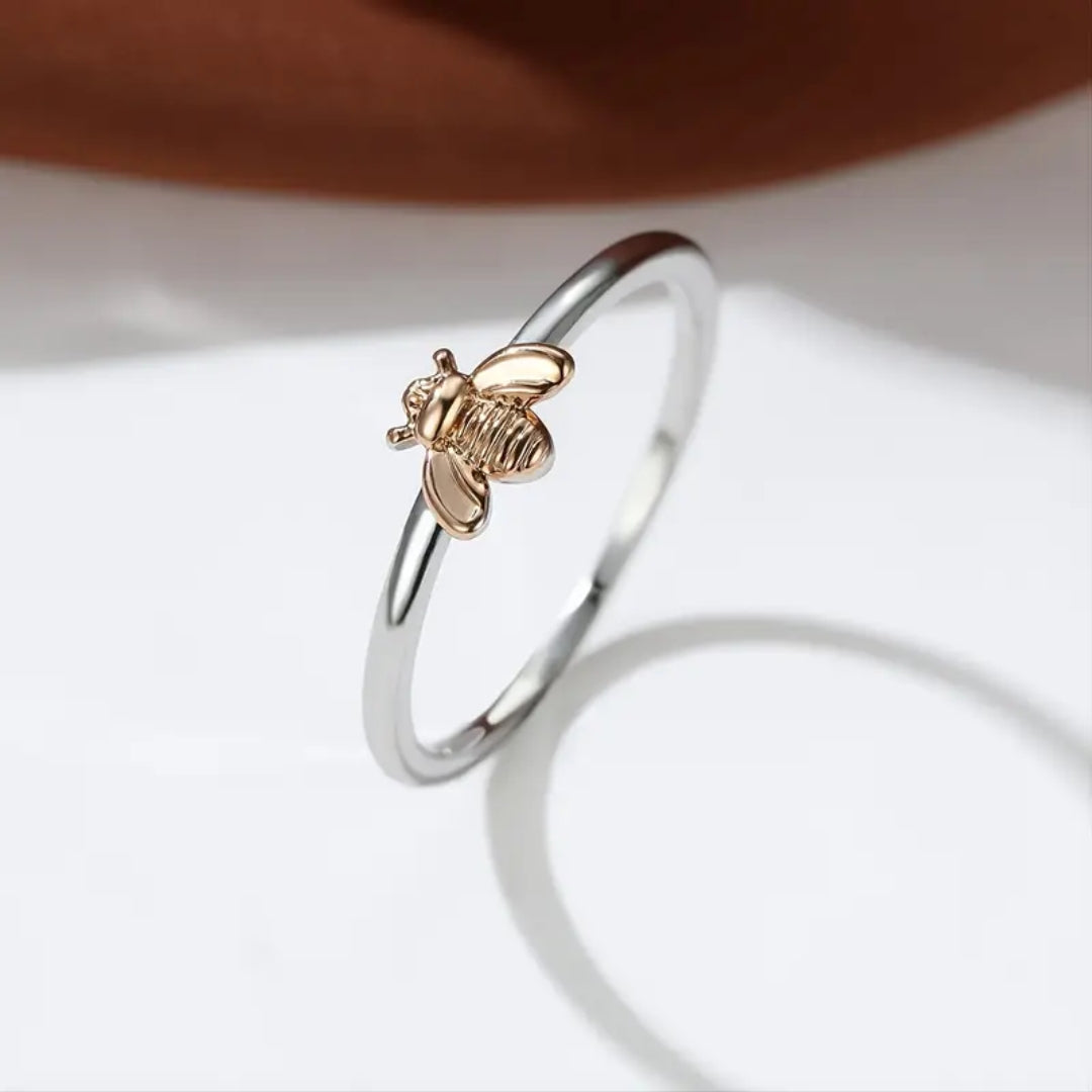 Anillo de Plata Golden Bee