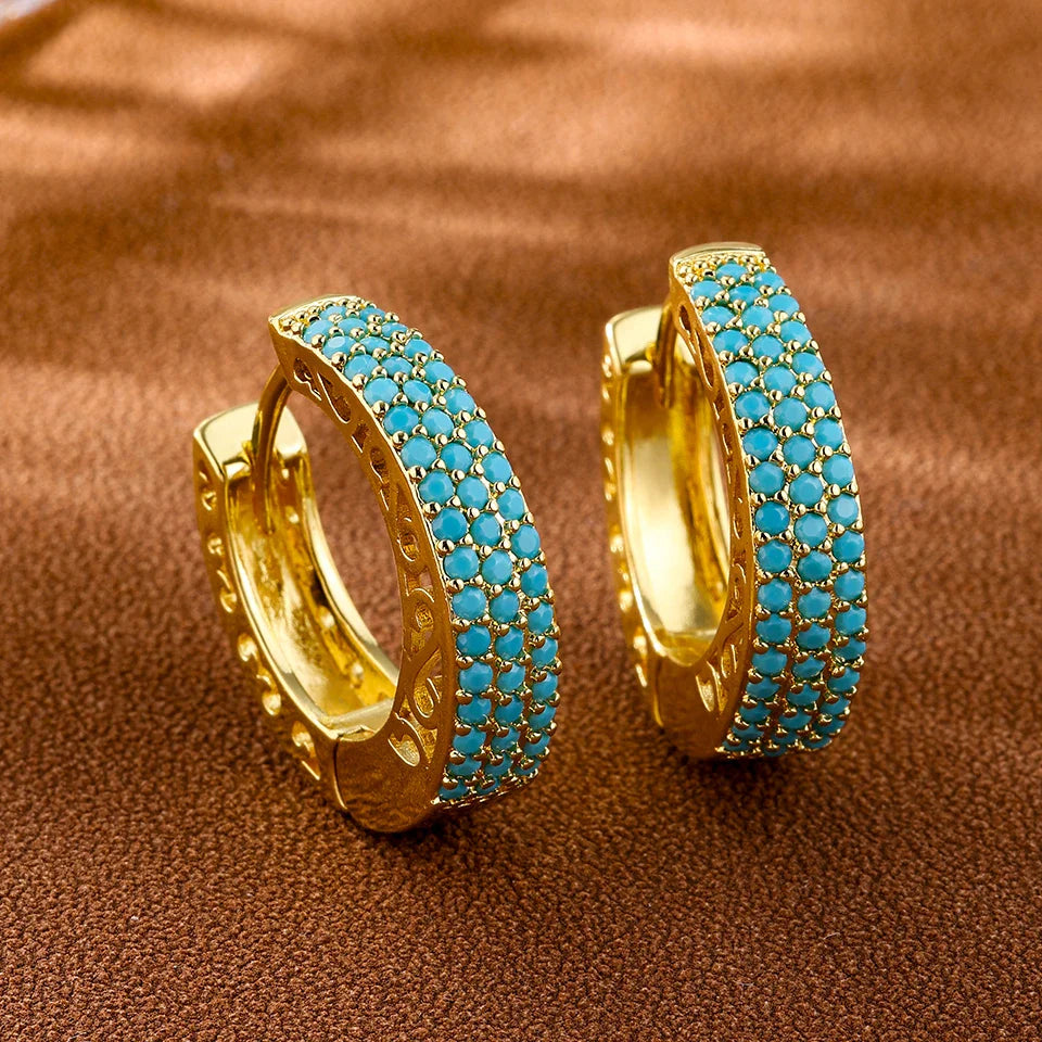 Pendientes de aro con flores en azul turquesa