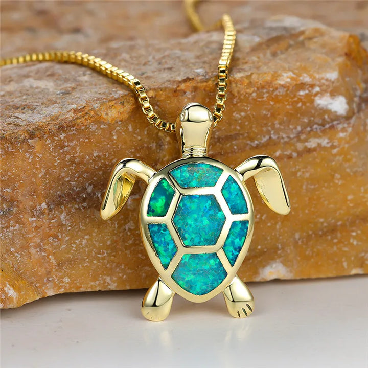 Collar Vintage de Color oro con Colgante de Tortuga de Ópalo de Fuego Verde
