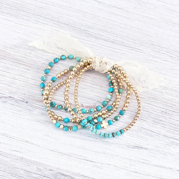 Pulsera de Encanto de Cruz con Cuentas de Turquesa Vintage