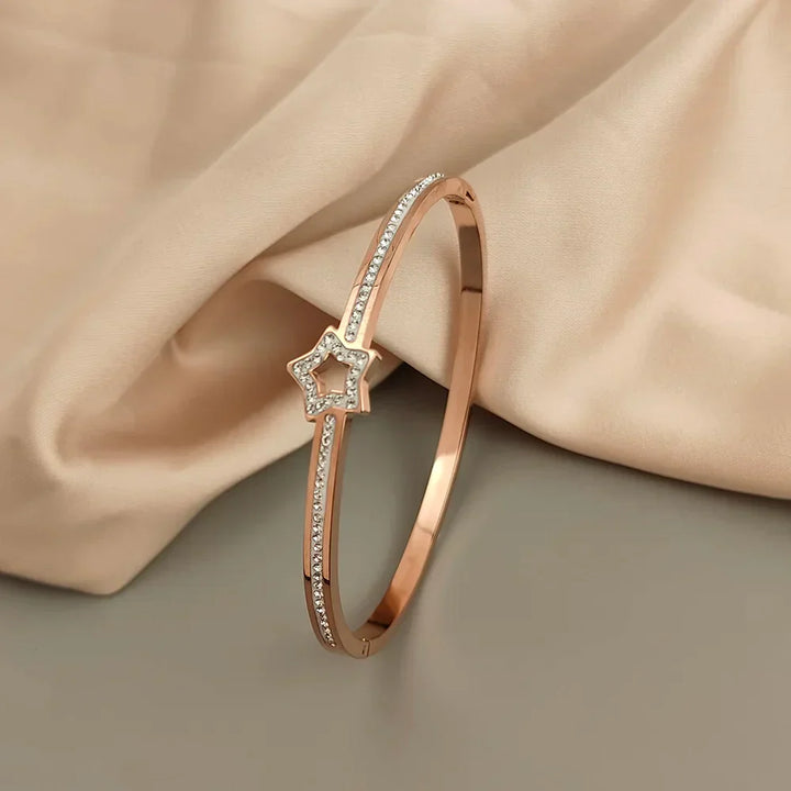 Brazalete de símbolo de estrella elegante