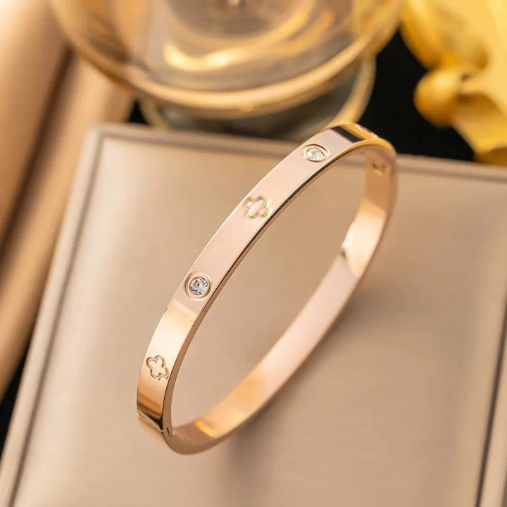 Elegante pulsera de cristal