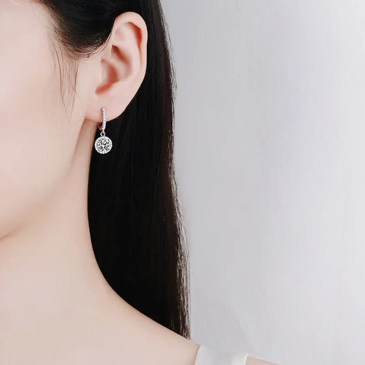 Pendientes de Moissanita de 1 Quilate en Color plata de Ley