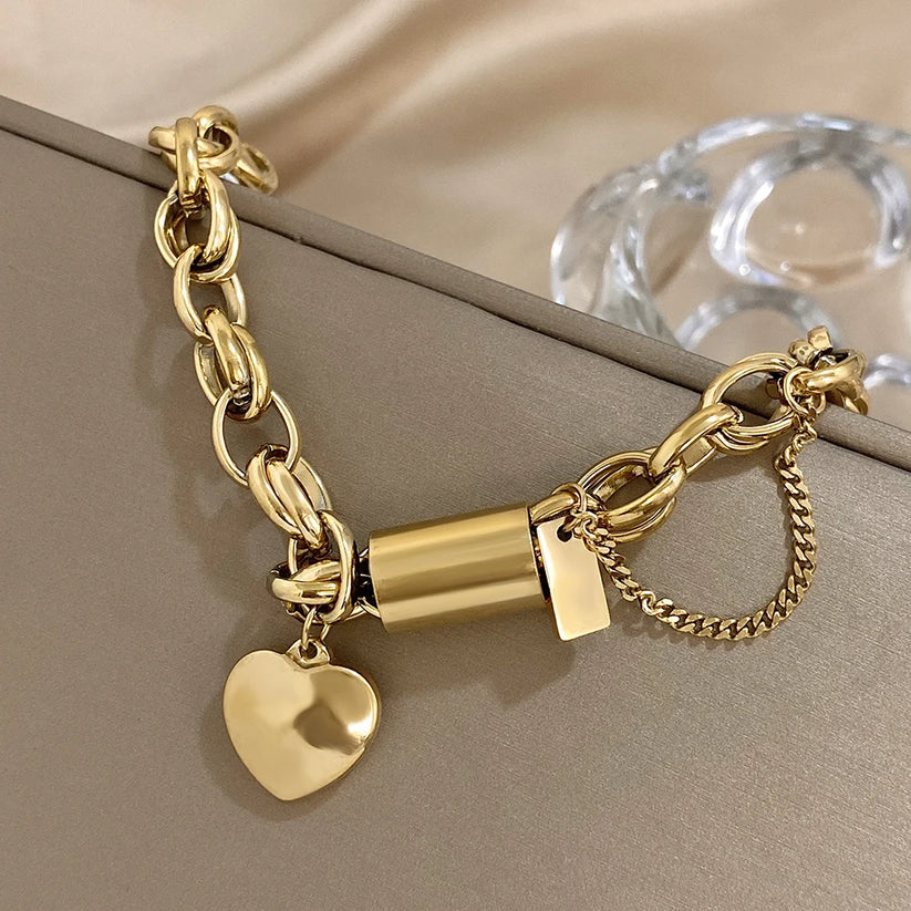 Pulsera de Corazón Color oro Atemporal, Sólida