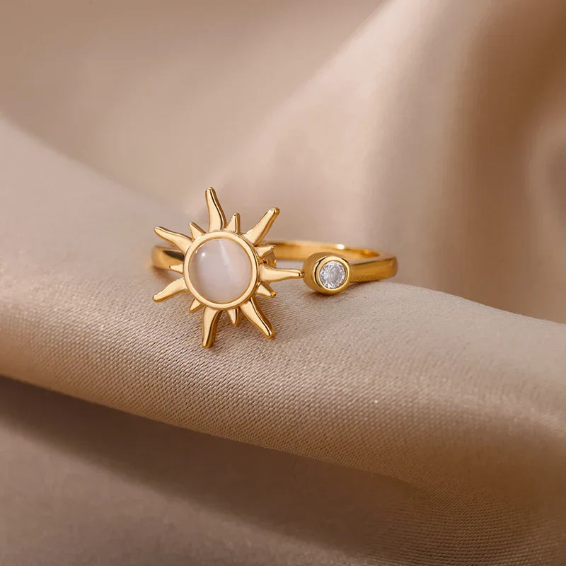 Anillo Vintage de Acero Inoxidable con Ópalo Solar Giratorio