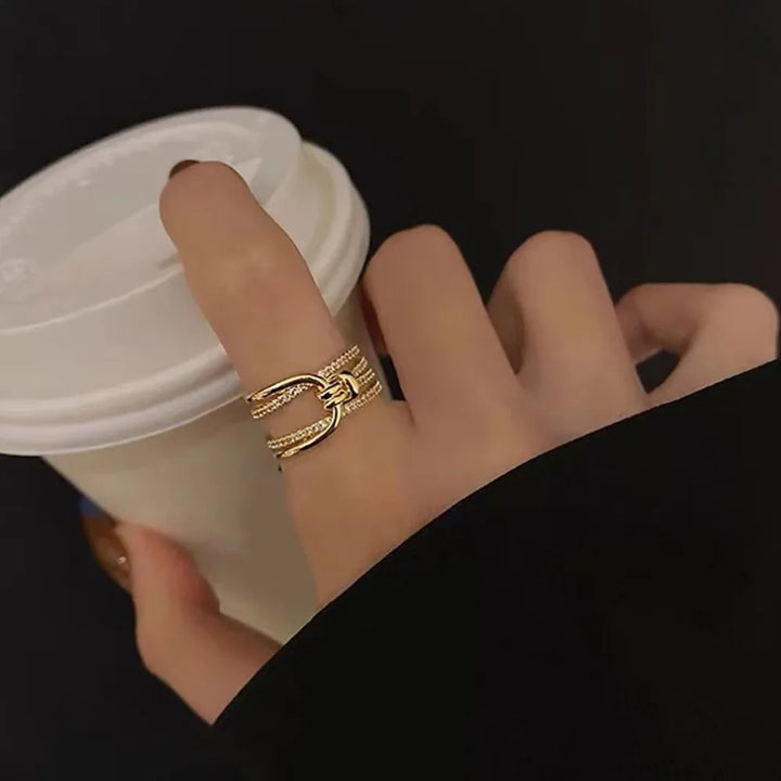 Anillo de cadena de doble banda color oro (una talla)