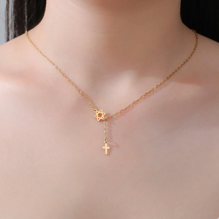 Collar de Estrella y Cruz de Acero Inoxidable