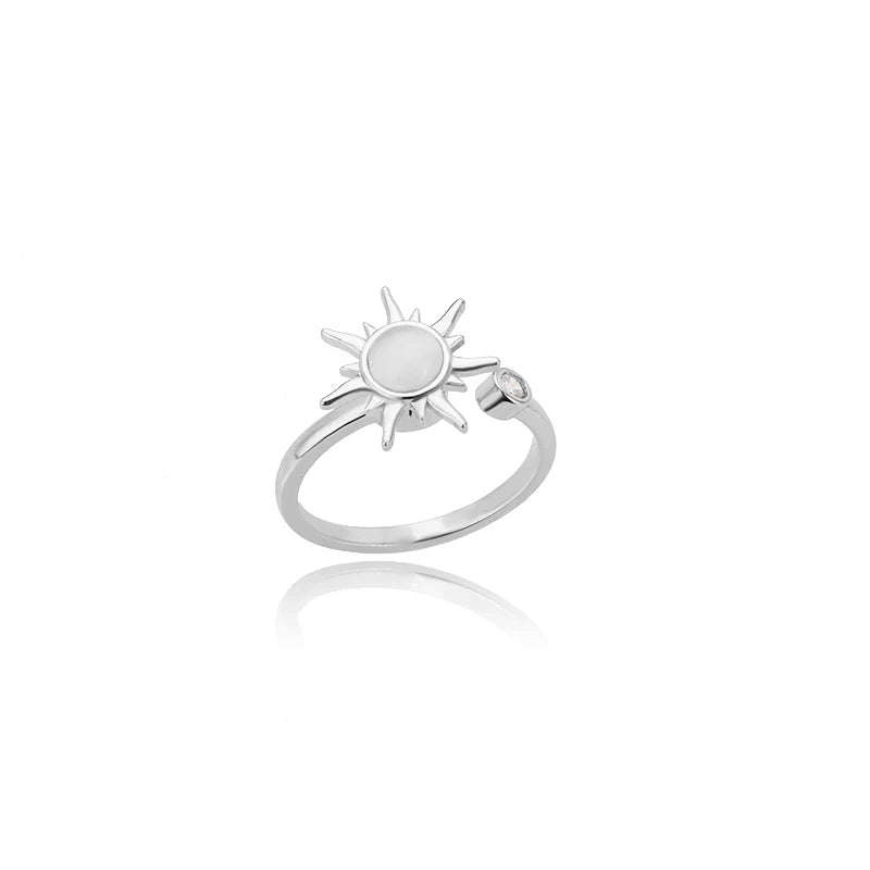 Anillo Vintage de Acero Inoxidable con Ópalo Solar Giratorio