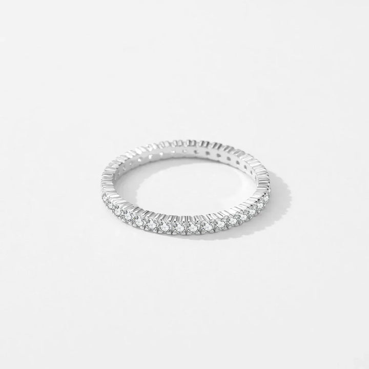 Anillo Eternidad Minimalista Brillante