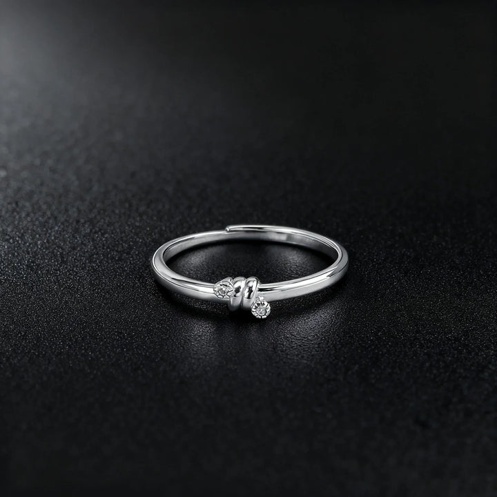 Anillo de Cristal Pequeño y Elegante