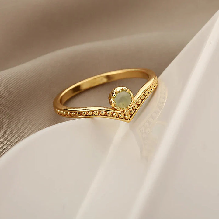 Anillo de Corona de Ópalo en Forma de Gota de Agua Elegante de Color oro