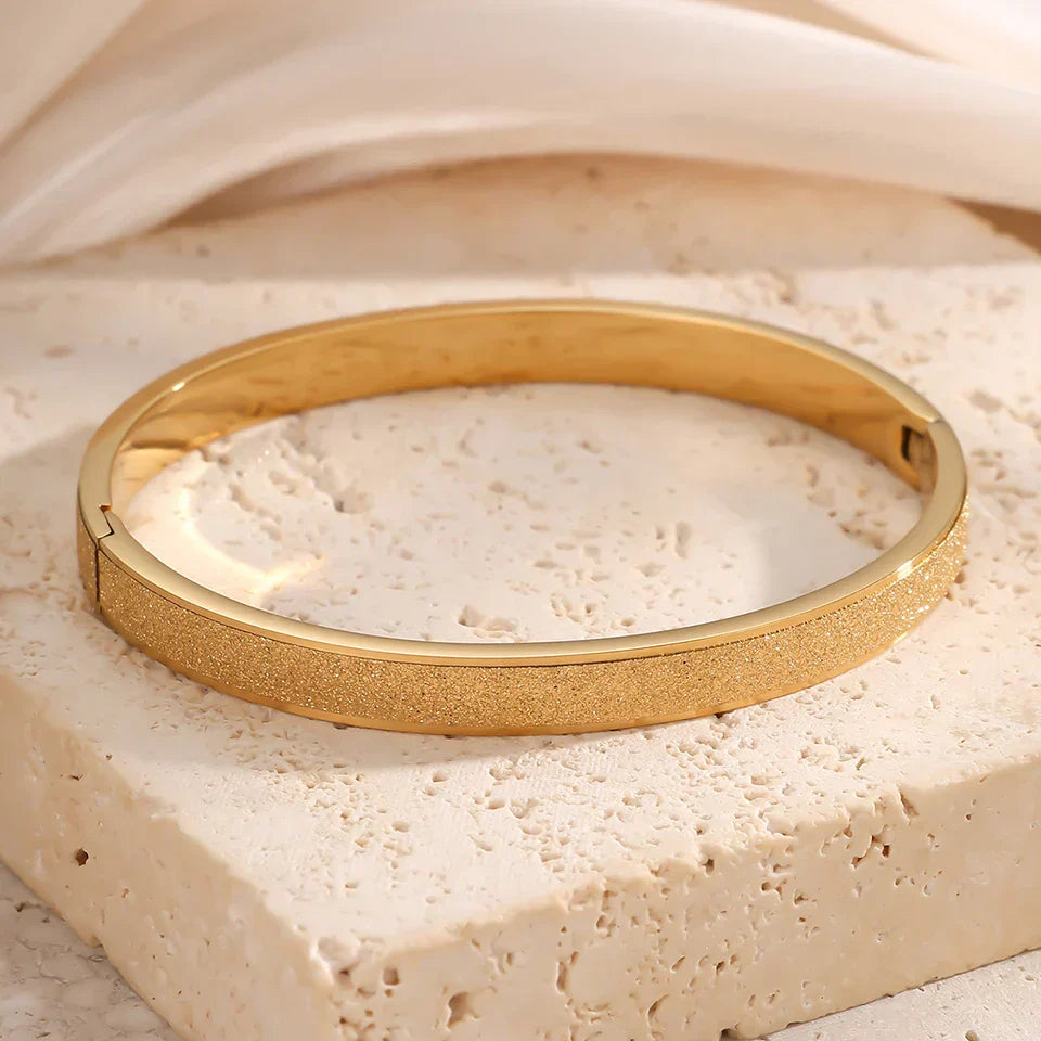 Brazaletes de Color oro Minimalistas Elegantes
