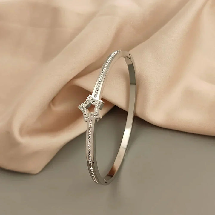 Brazalete de símbolo de estrella elegante