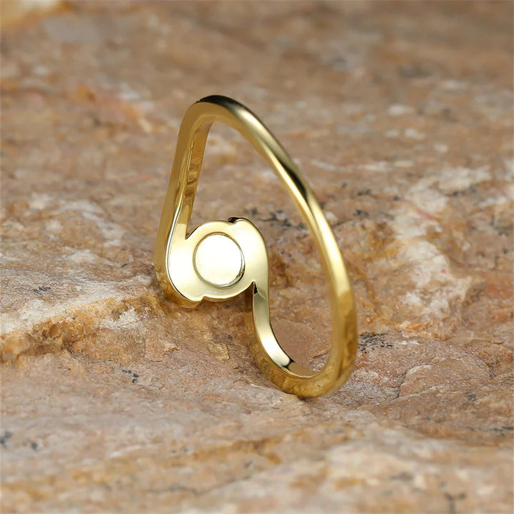 Anillo de Ópalo de Fuego Blanco Arcoíris Redondo Atemporal