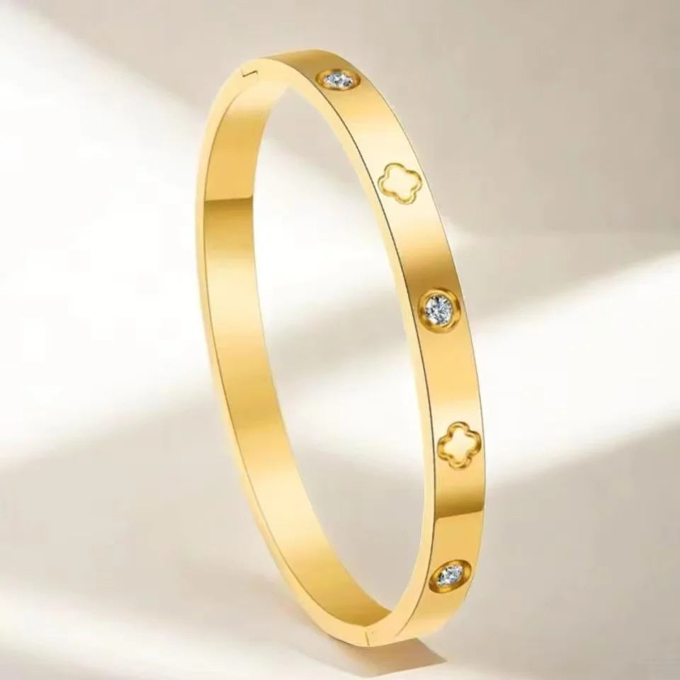 Elegante pulsera de cristal