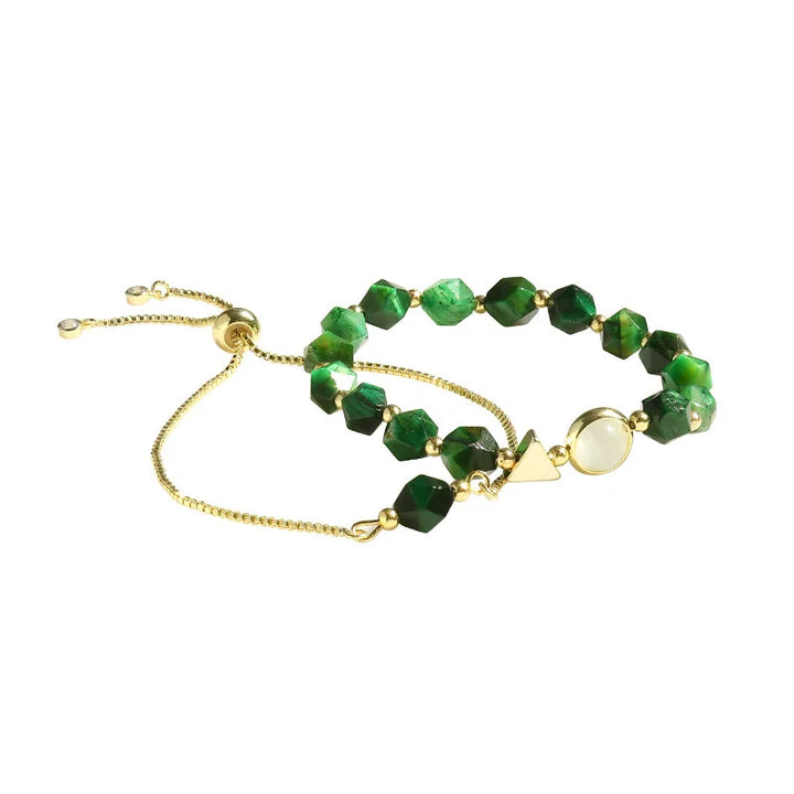 Elegante conjunto de pulseras verdes