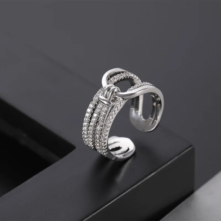 Anillo de cadena de doble banda color oro (una talla)