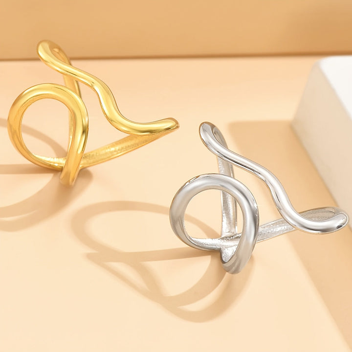Anillo de Olas Asimétrico Elegante