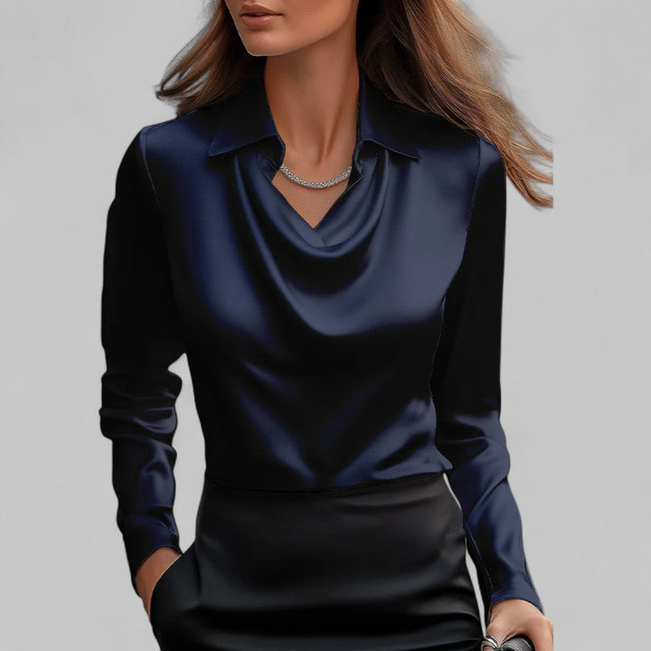 Blusa Satinada con Drapeado para Eventos en Azul marino