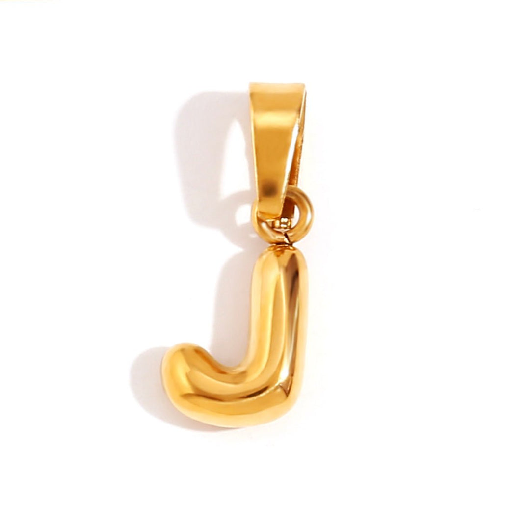 Collar de cuentas con letras elegantes