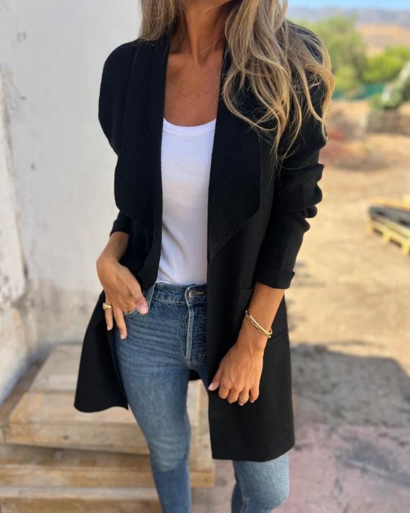 Chaqueta de punto suave elegante en Negro