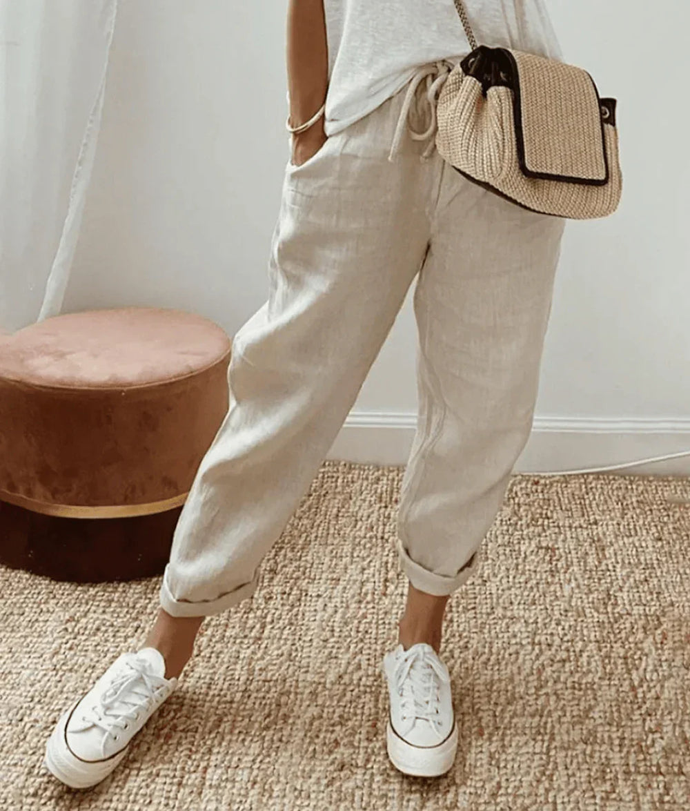 Cómodos pantalones de lino en Beige