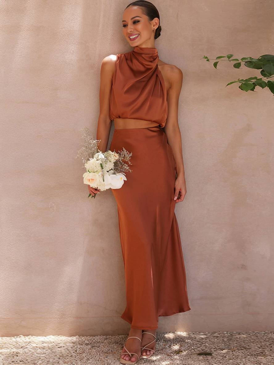 Conjunto de Dos Piezas para Invitada de Boda de Verano en Naranja