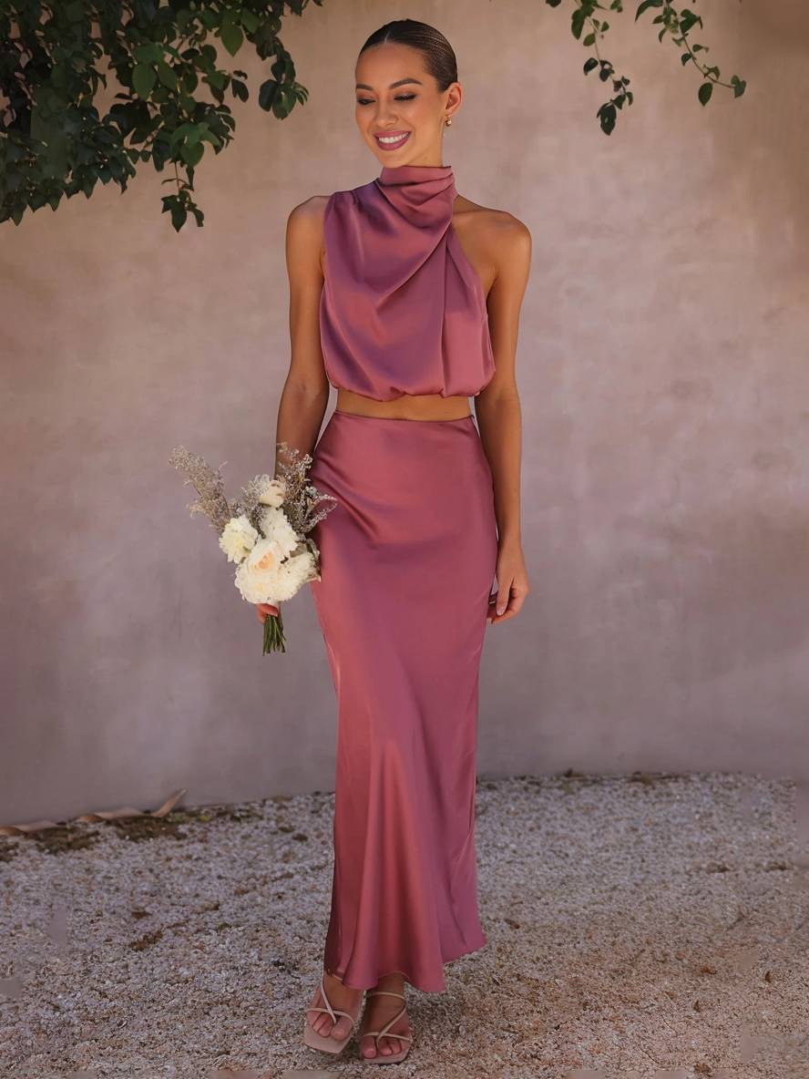 Conjunto de Dos Piezas para Invitada de Boda de Verano en Raspberry
