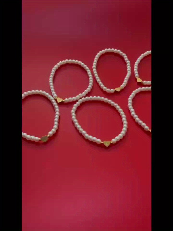 Pulsera de Iniciales de Corazón A-Z Elegante