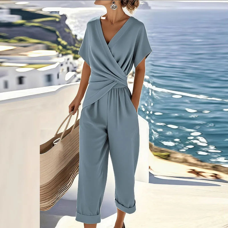 Elegante Conjunto Envolvente de Verano en Azul