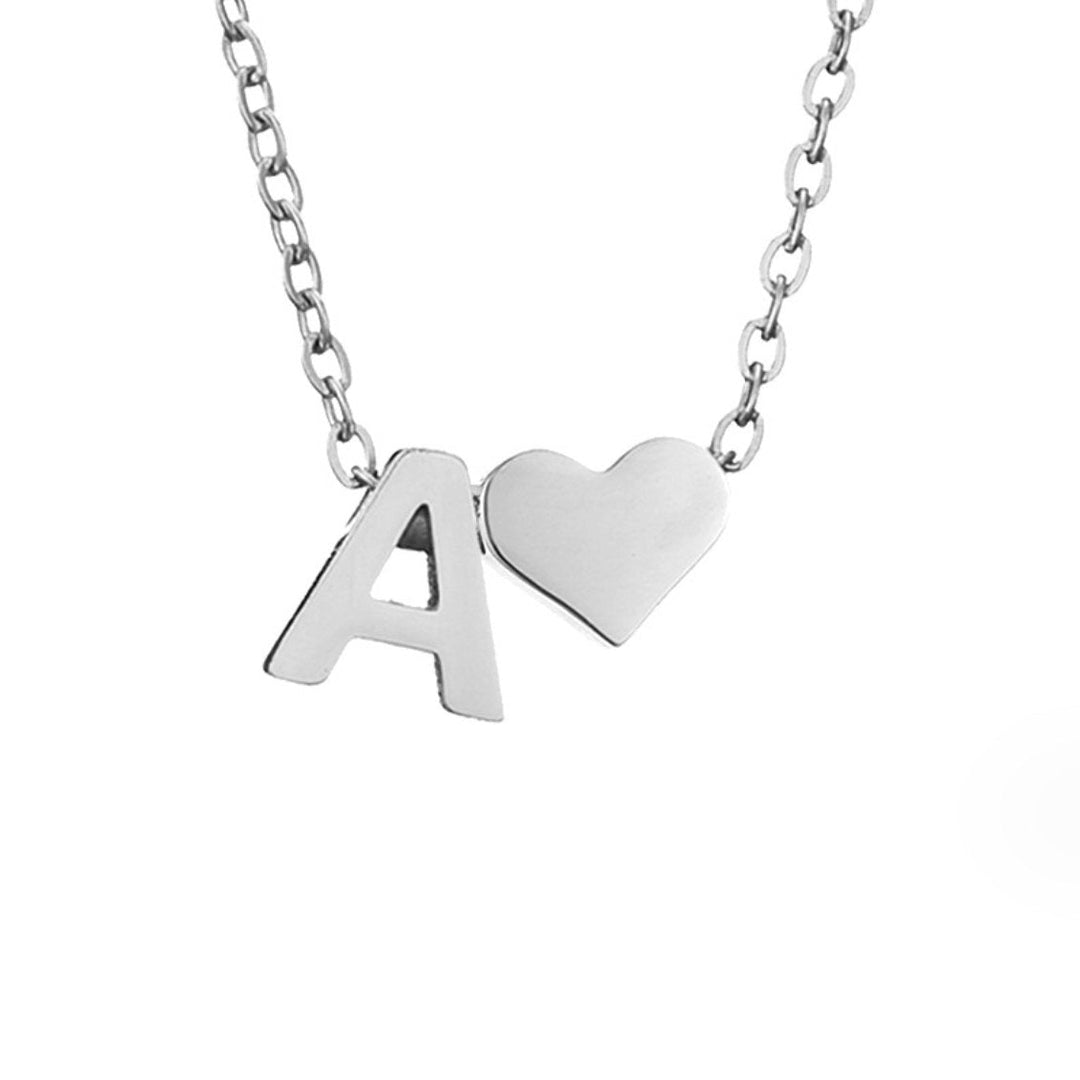 Collar de Iniciales Atemporales con Charm de Corazón
