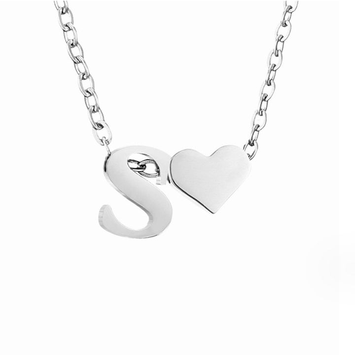 Collar de Iniciales Atemporales con Charm de Corazón