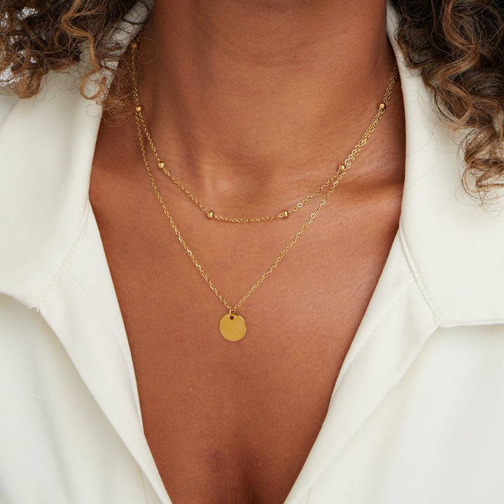 Collar de capas con colgante