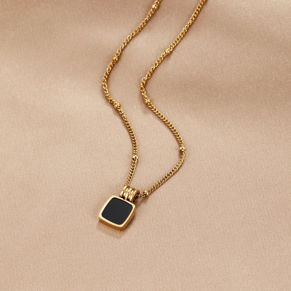 Elegante Collar Doble