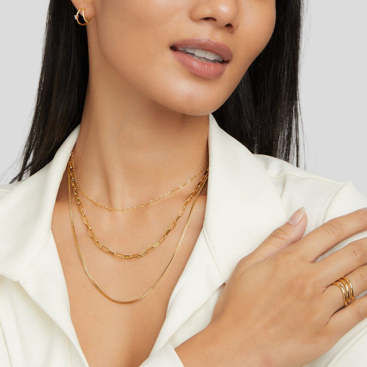 Collar de cadenas múltiples