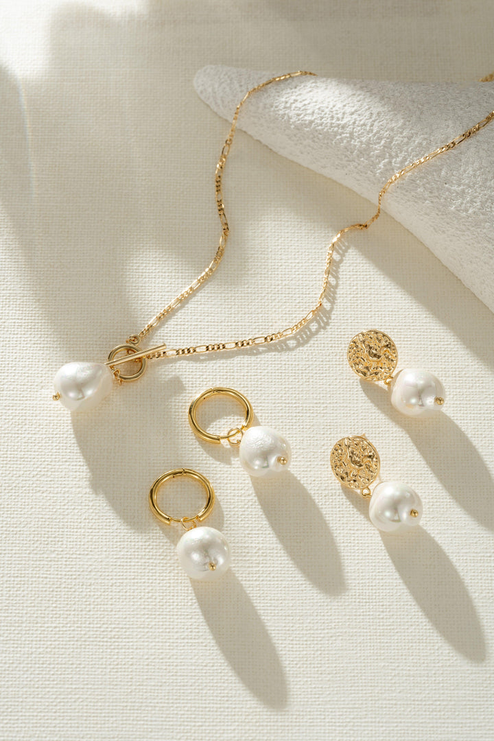 Elegante Collar Color oro
