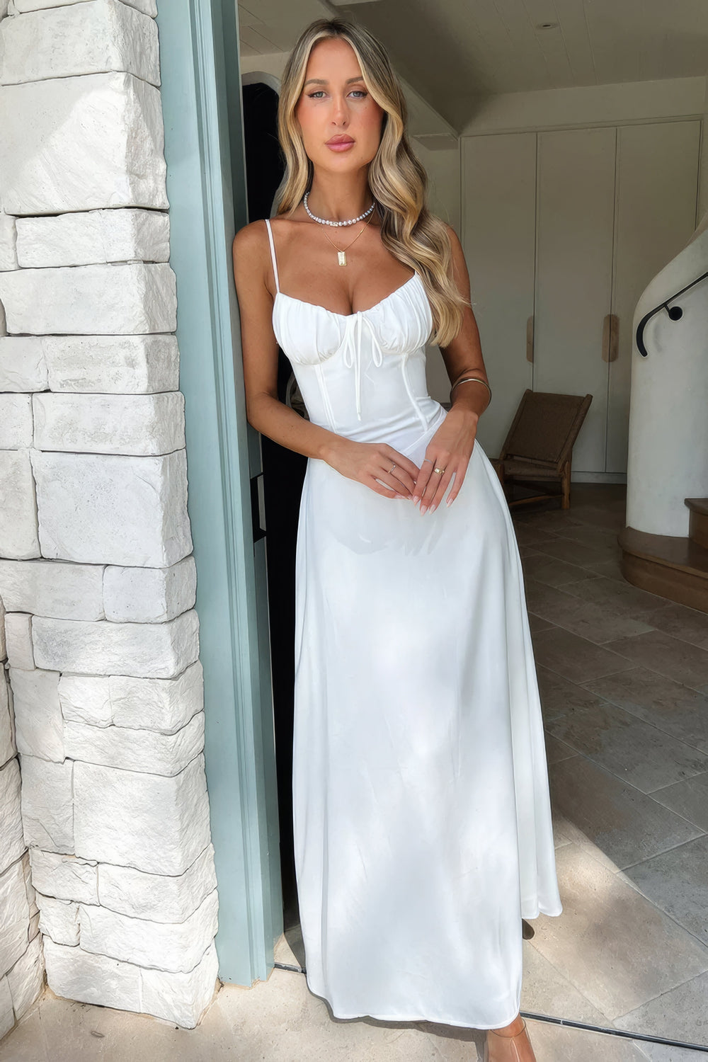 Vestido de Verano Maxi Fluido y Elegante en Biały 2