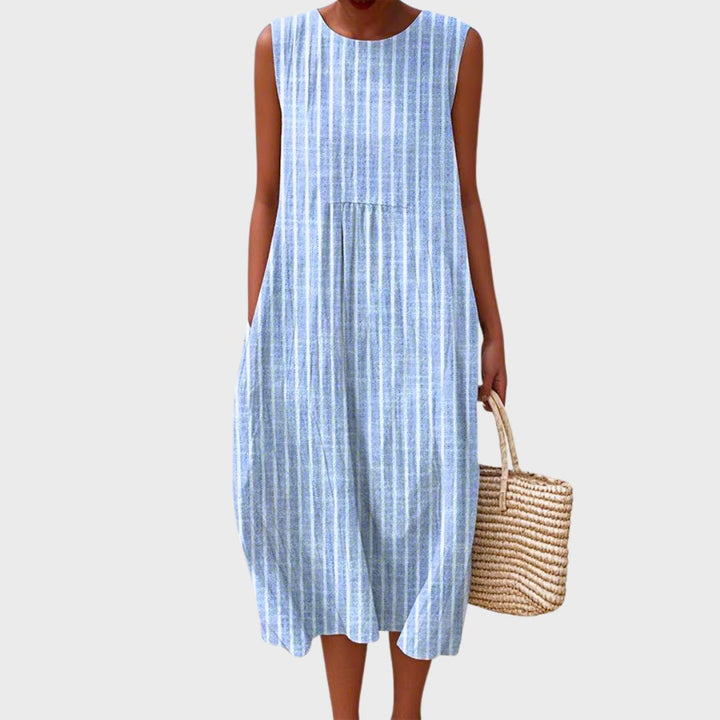 Vestido ligero de verano a la rodilla en Blau 3